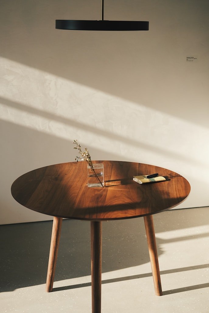 Mid-Century Round Dining Table in Walnut